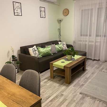 Katica Apartman Gyor Luaran gambar
