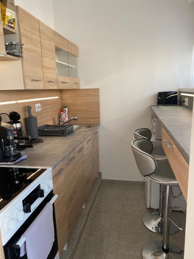 Katica Apartman Gyor Luaran gambar